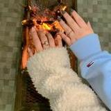 خلفيات يد بنات كيوت(Official)5_playmods.net